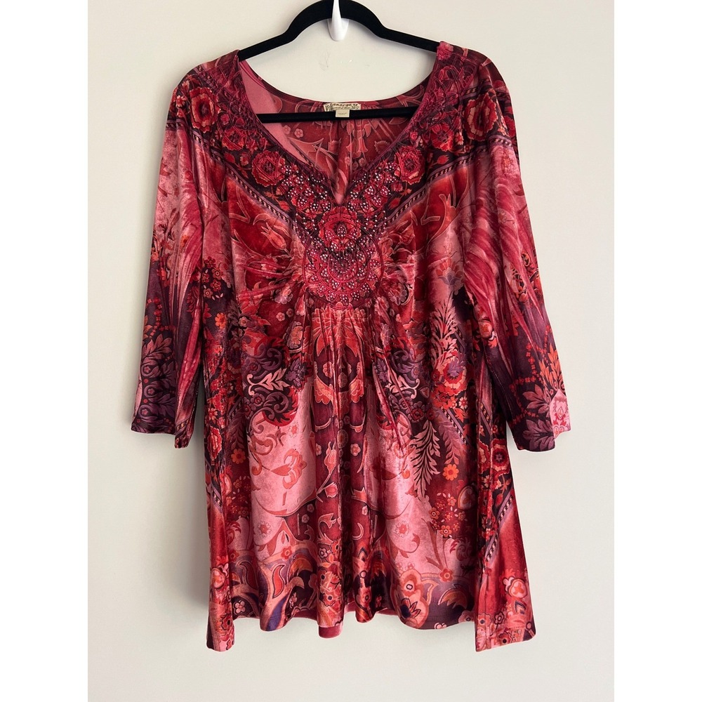 Energe World Wear Womens Red Velvet Floral Beaded V-Neck 3/4 Sleeve Tunic Top 1X